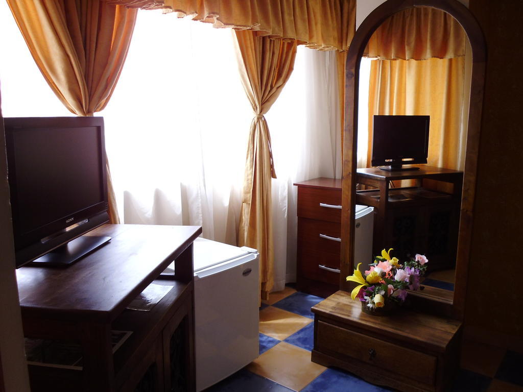 Hotel Casa Colonial ซานตาโรซา เดกาบัล ภายนอก รูปภาพ
