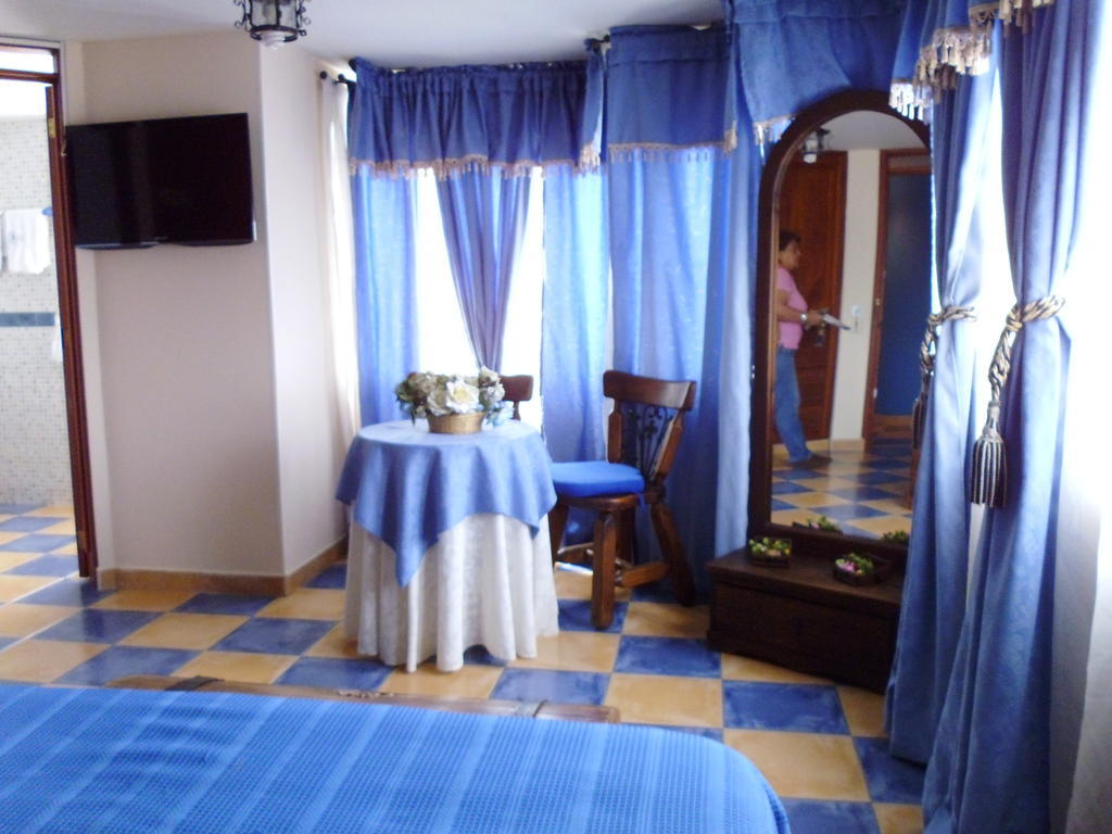 Hotel Casa Colonial ซานตาโรซา เดกาบัล ภายนอก รูปภาพ
