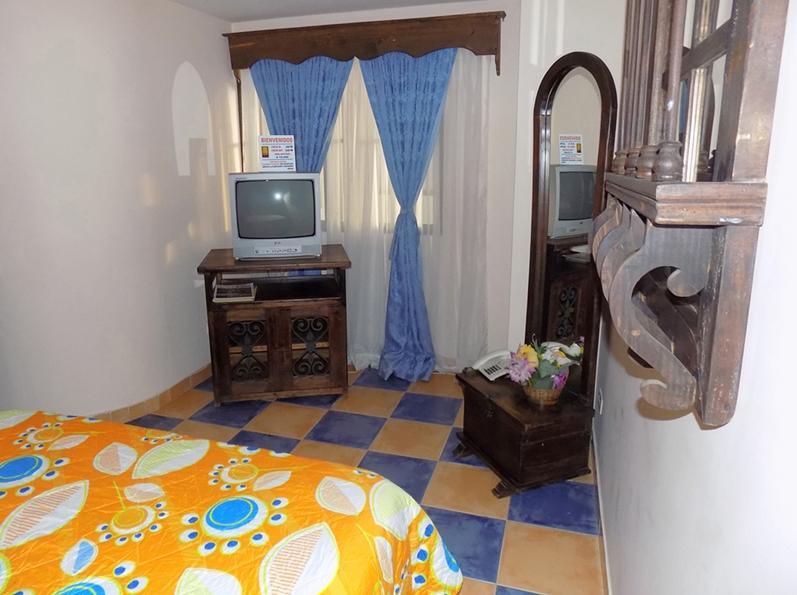 Hotel Casa Colonial ซานตาโรซา เดกาบัล ภายนอก รูปภาพ