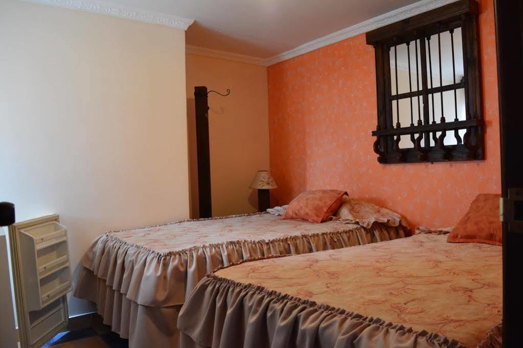 Hotel Casa Colonial ซานตาโรซา เดกาบัล ภายนอก รูปภาพ